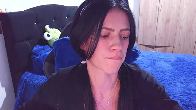 دردشة Annastasia_Rousse الجنسية المباشرة