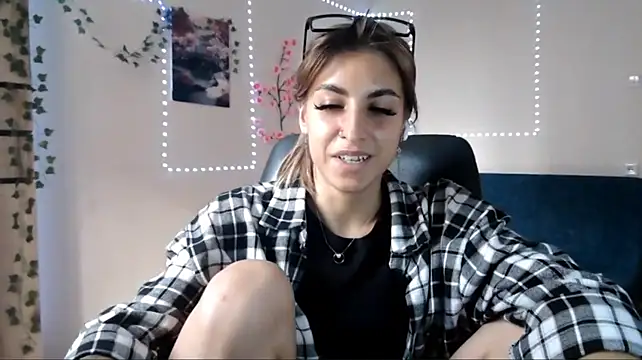 دردشة Rossy_Vega الجنسية المباشرة