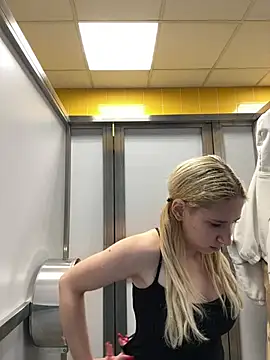 دردشة michelle_lovique الجنسية المباشر ة
