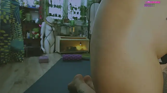 دردشة Inkbuttercup الجنسية المباشرة