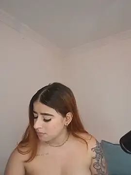 دردشة MartinaConnorr الجنسية المباشرة