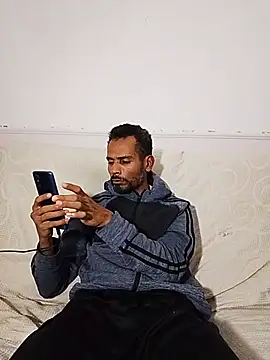دردشة BlackAlphaPrime الجنسية المباشرة