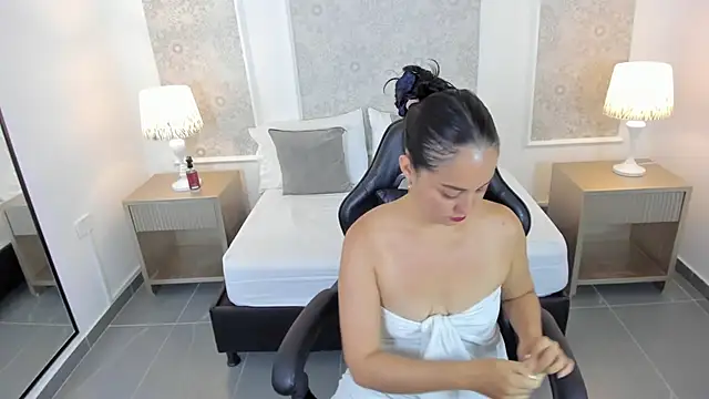 دردشة victoria_vallmonte الجنسية المباشرة