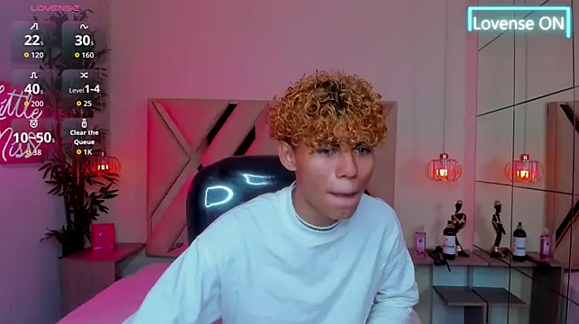 دردشة Anyelo_Twink الجنسية المباشرة