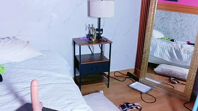 دردشة matureahomegirl الجنسية المباشرة