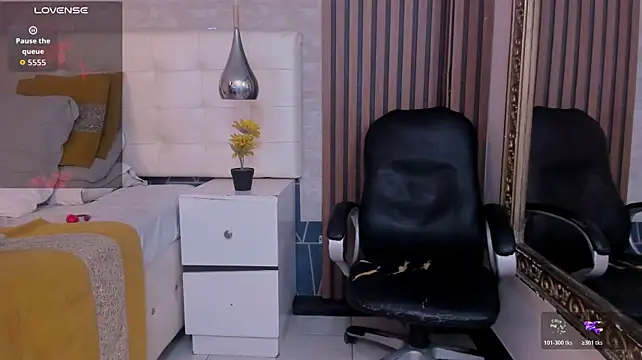 دردشة DaviidClarck الجنسية المباشرة