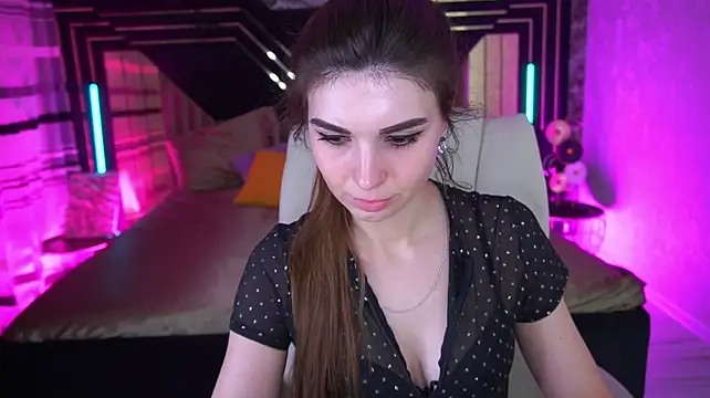 دردشة KylieJoyys الجنسية المباشرة