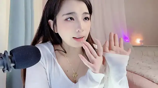 amy-6668 Chat XXX in diretta