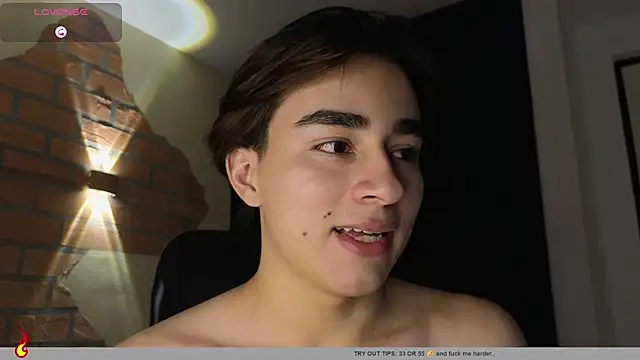 Connorr_01 Obrolan Langsung XXX
