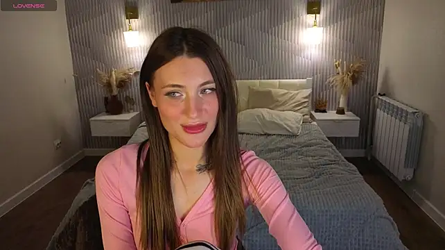 Caroline_Prescott1 – Live XXX-chat