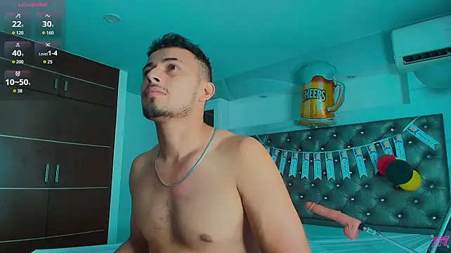 צ'אט XXX בשידור חי של Valentiinoss