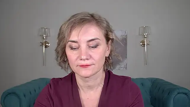 AdeleRocher's Live XXX Chat