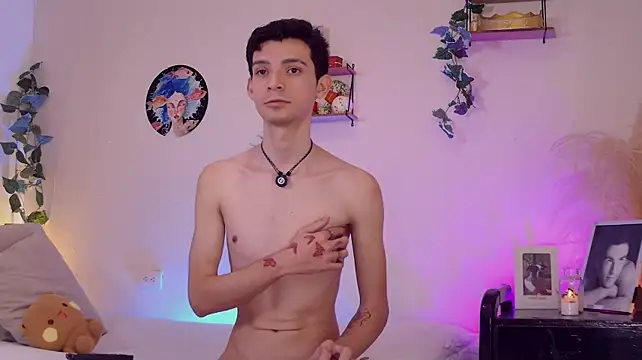 VicenteFerrer Adlı Modelin Canlı XXX Sohbeti
